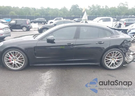 2018 Porsche Panamera 4 из США, поврежденный, VIN WP0AA2A77JL112318